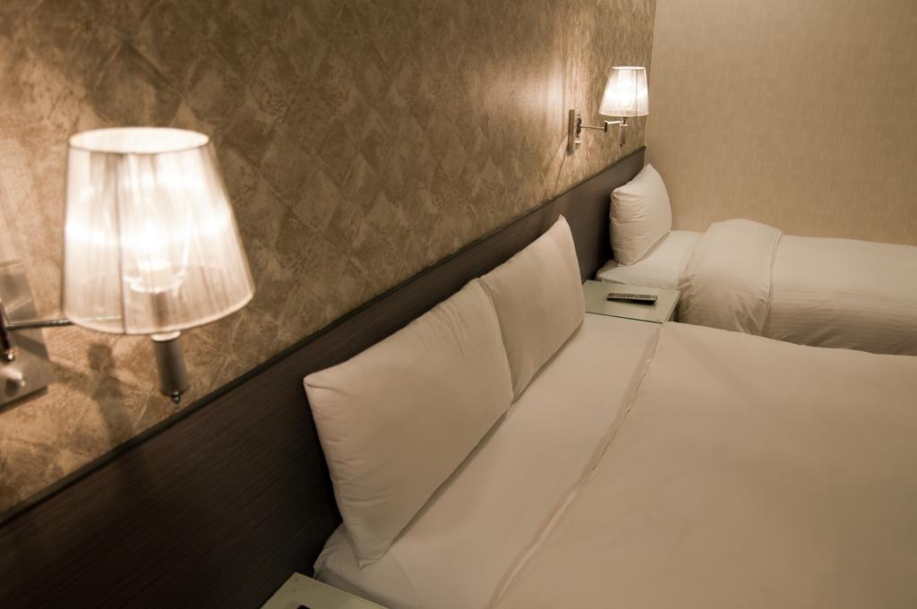 泊居旅店 Oursinn Hotel Tajpej Buitenkant foto
