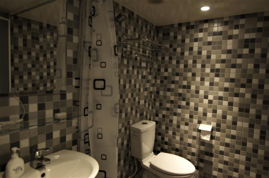 泊居旅店 Oursinn Hotel Tajpej Buitenkant foto
