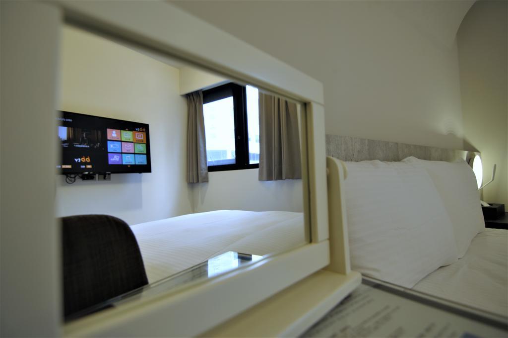 泊居旅店 Oursinn Hotel Tajpej Buitenkant foto