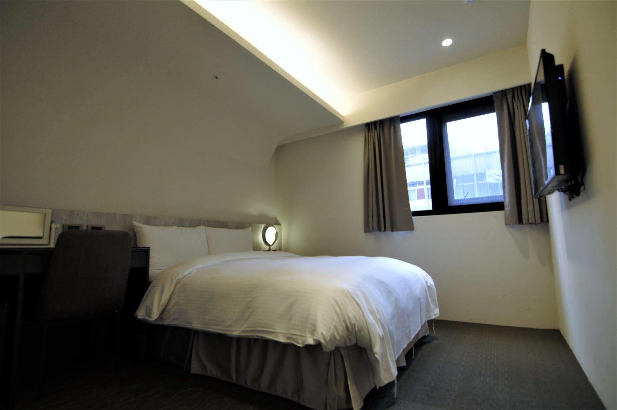泊居旅店 Oursinn Hotel Tajpej Buitenkant foto